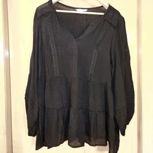 Zoe & Rachel Black Peasant Top 2x
